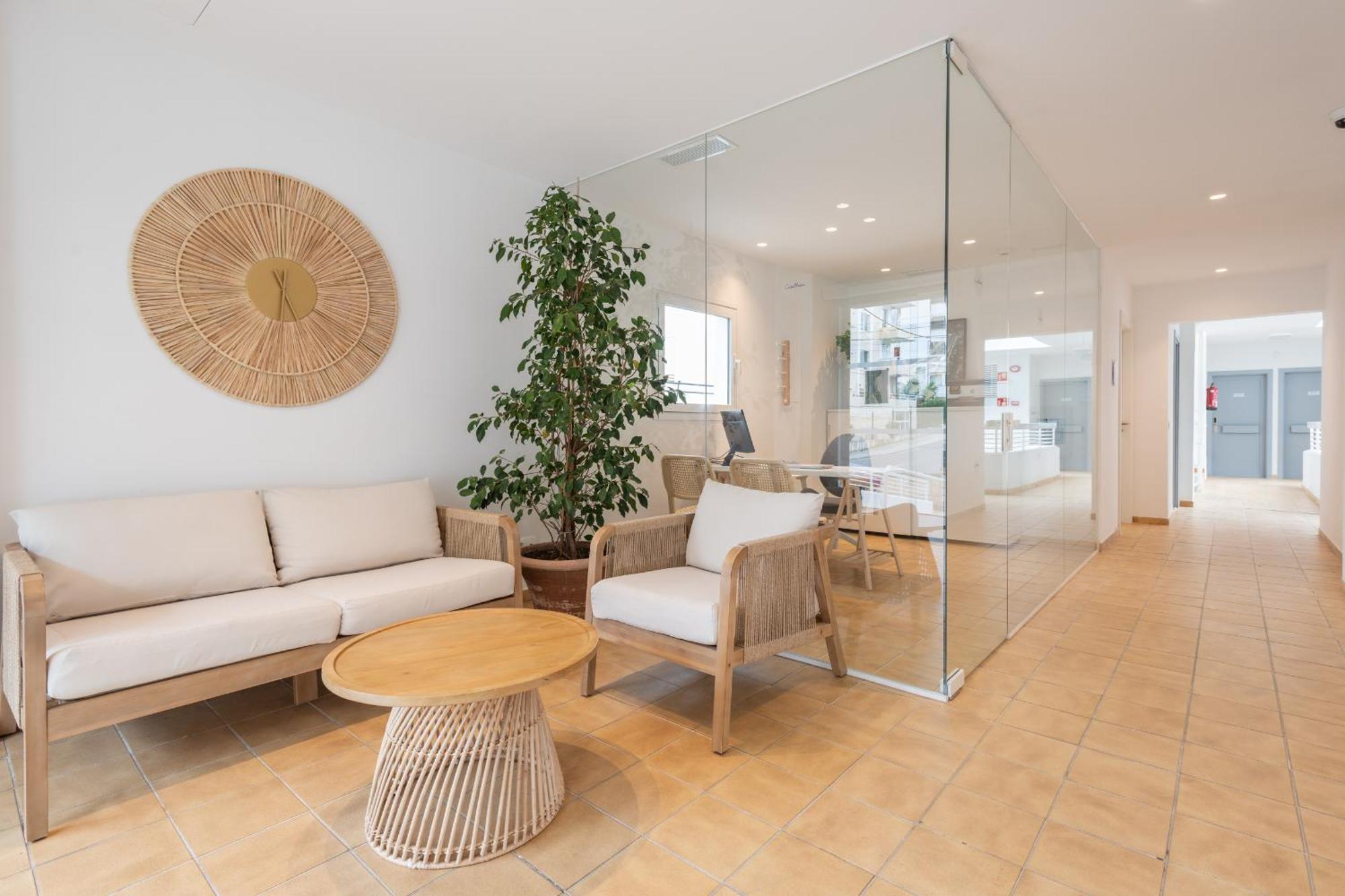 Casablanca Apartments, サンタ・ポンサ エクステリア 写真